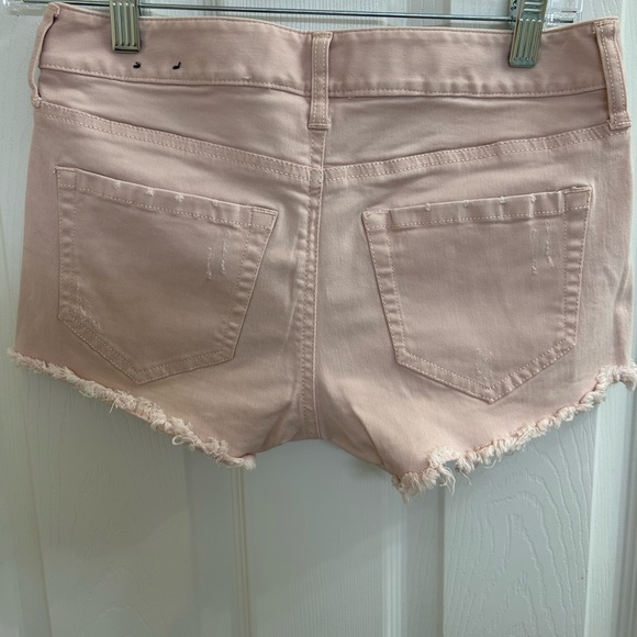 ✨BOGO FREE✨ Express Shorts Light Pink - Picture 3 of 8